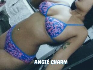 ANGIE_CHARM Coquine Avenue