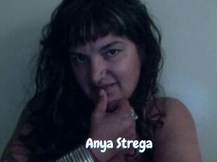 Anya_Strega