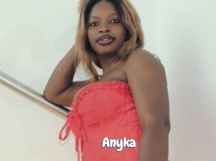 anyka Coquine Avenue