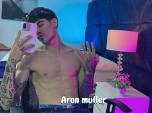aron_muller Coquine Avenue
