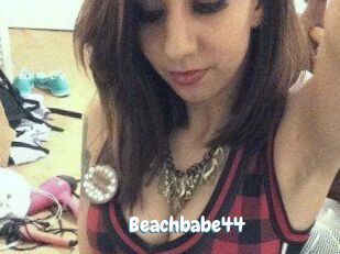 Beachbabe44