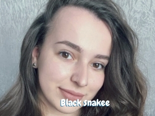 Black_snakee