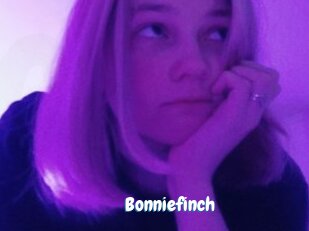 bonniefinch Coquine Avenue