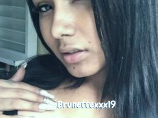 Brunettexxx19