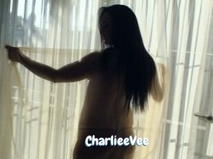 CharlieeVee Coquine Avenue