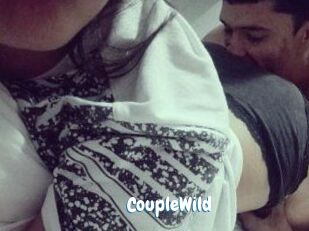 Couple_Wild
