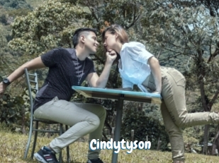 cindytyson Coquine Avenue