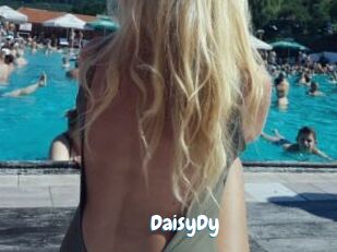 DaisyDy Coquine Avenue