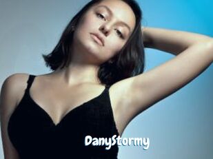 DanyStormy Coquine Avenue