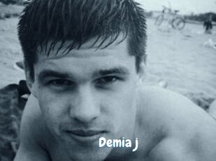 Demia_j