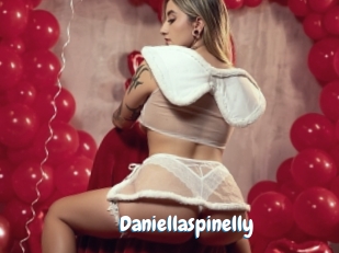 daniellaspinelly Coquine Avenue