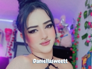daniellasweett Coquine Avenue