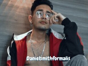 Danielsmithformalis