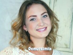 Demuresmile