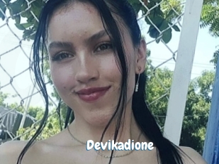 devikadione Coquine Avenue