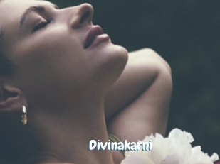 divinakarni Coquine Avenue