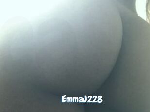 EmmaJ228