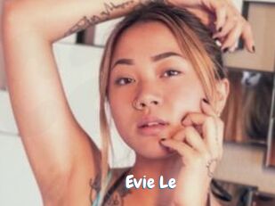 Evie_Le