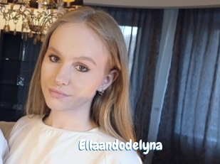 ellaandodelyna Coquine Avenue