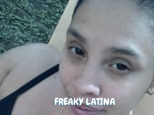 FREAKY_LATINA