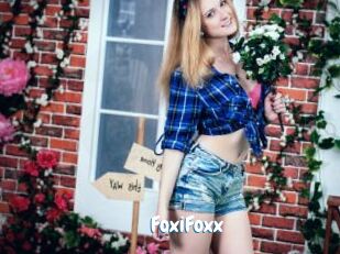 FoxiFoxx