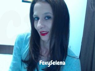 FoxySelena