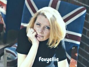 Foxyellie