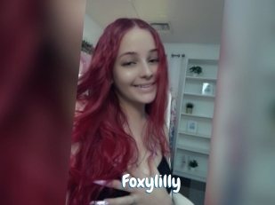 Foxylilly
