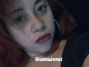 Gianna_Jones