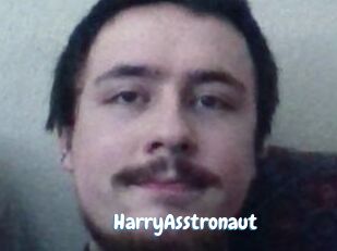 Harry_Asstronaut Coquine Avenue
