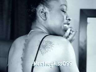 Hersheykiss099 Coquine Avenue