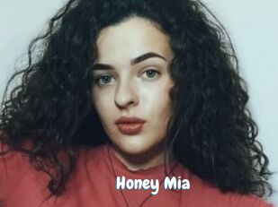 Honey_Mia
