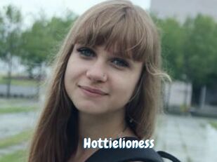 Hottielioness