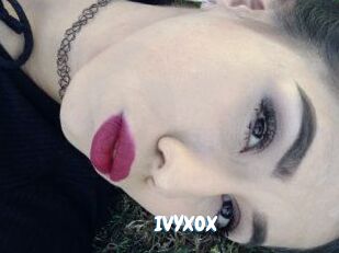IVY_XOX