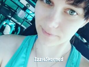 IzzieSkorned
