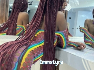 immxtyra Coquine Avenue