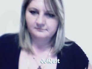 JuliJust
