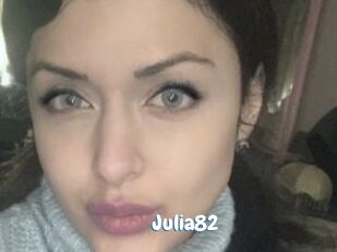 Julia82