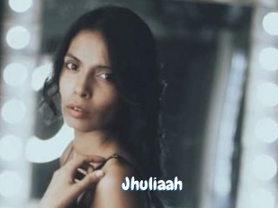 Jhuliaah