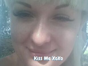 Kiss_Me_XoXo