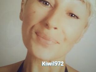 Kiwi1972 Coquine Avenue