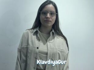 KlavdiyaGur Coquine Avenue