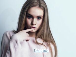 Kseenia Coquine Avenue