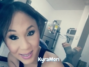 KyraMori Coquine Avenue
