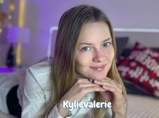 kylievalerie Coquine Avenue