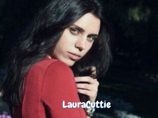 Laura_Cuttie
