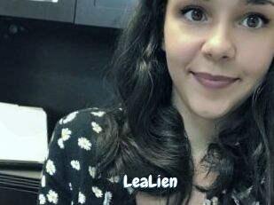 LeaLien Coquine Avenue