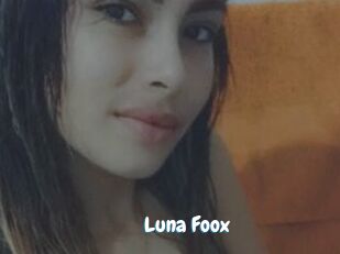 Luna_Foox