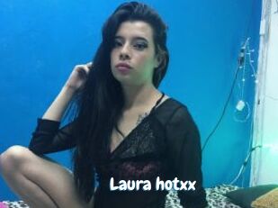 Laura_hotxx