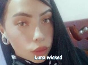 Luna_wicked